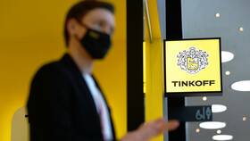 Как убрать заблокированную карту Тинькофф в Перекресток